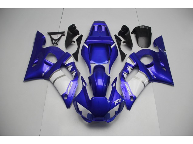 1998-2002 Silver White and Blue Yamaha R6 Fairings 1998-2002 Silver White and Blue Yamaha R6 Fairings