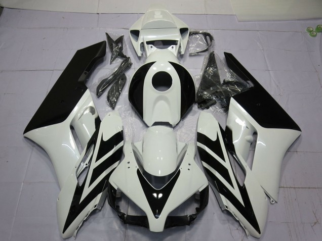 2004-2005 Black and White Design Honda CBR1000RR Fairings 2004-2005 Black and White Design Honda CBR1000RR Fairings