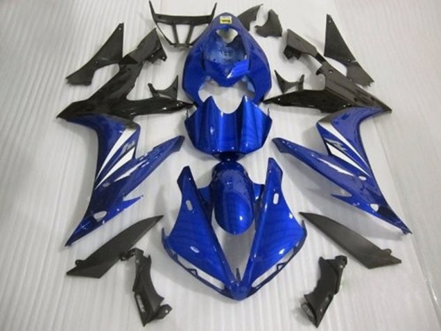 2004-2006 Blue Black and White Gloss Style Yamaha R1 Fairings 2004-2006 Blue Black and White Gloss Style Yamaha R1 Fairings