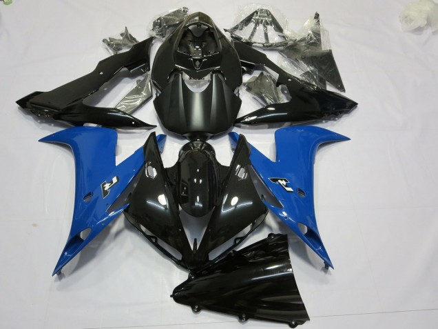 2004-2006 Matte Black Yamaha R1 Fairings 2004-2006 Matte Black Yamaha R1 Fairings