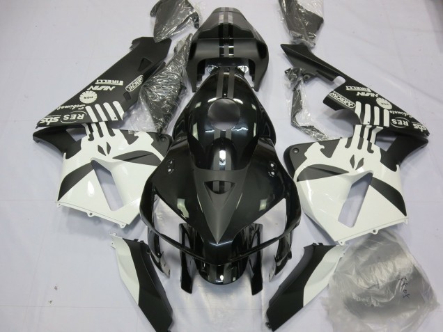 2005-2006 Matte Black & Puisher Honda CBR600RR Fairings 2005-2006 Matte Black & Puisher Honda CBR600RR Fairings
