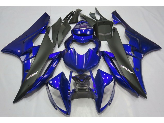 2006-2007 Metallic Blue & Black Yamaha R6 Fairings 2006-2007 Metallic Blue & Black Yamaha R6 Fairings