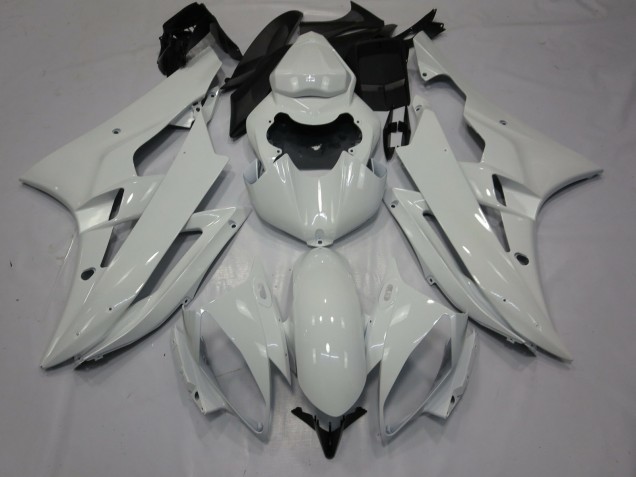 2006-2007 White Gloss Yamaha R6 Fairings 2006-2007 White Gloss Yamaha R6 Fairings