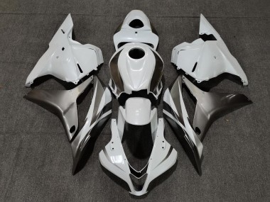 2009-2012 Gloss White and Silver Honda CBR600RR Fairings