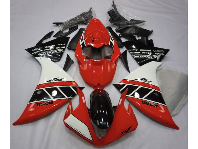 2013-2014 Gloss Red White and Black Yamaha R1 Fairings 2013-2014 Gloss Red White and Black Yamaha R1 Fairings