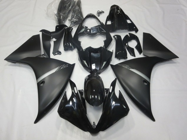 2013-2014 Matte Black Yamaha R1 Fairings 2013-2014 Matte Black Yamaha R1 Fairings