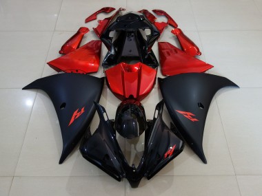 2013-2014 Matte Black and Fire Red Yamaha R1 Fairings