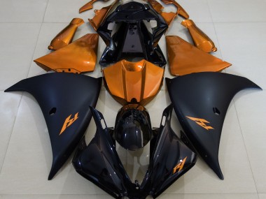 2013-2014 Matte Black and Orange Yamaha R1 Fairings